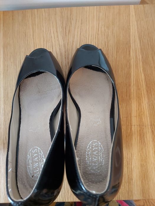 Buty szpilki r. 37
