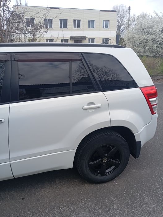 Suzuki grand vitara