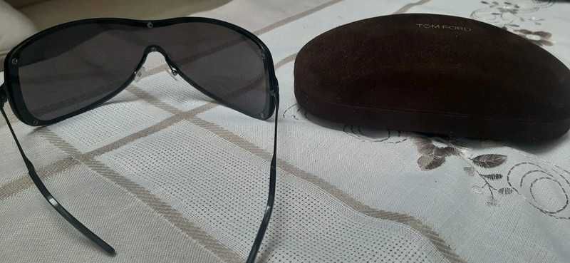 Okulary przeciwsłoneczne damskie Armani