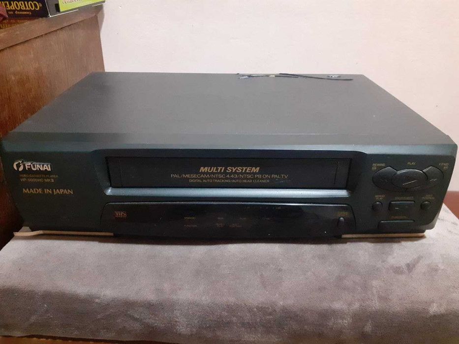 Відеомагнітофон FUNAI+Відеокасети (20 шт.)