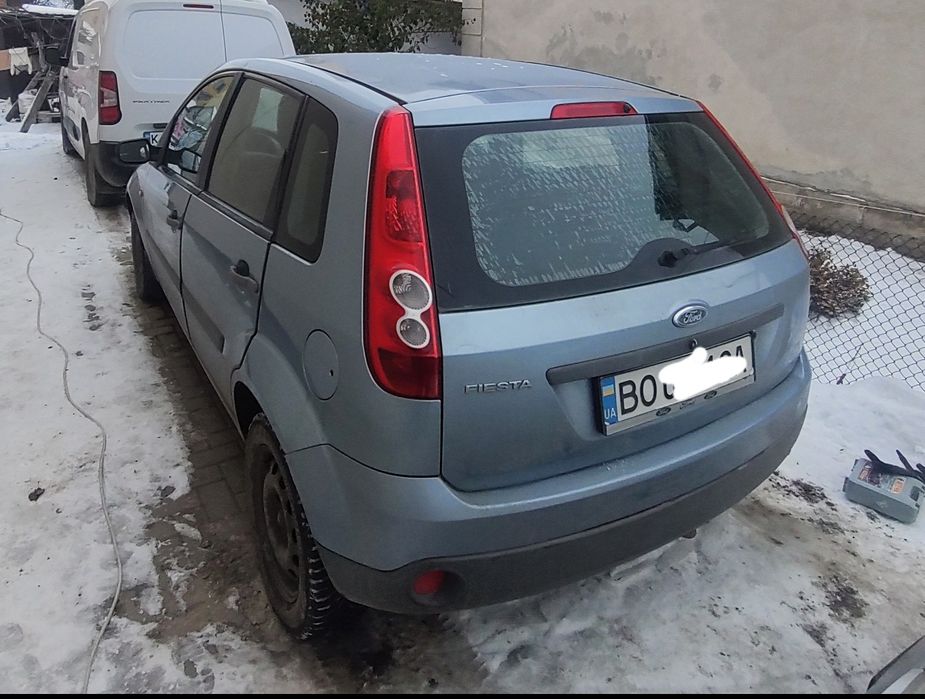 Продам Ford fiesta mk5 2006