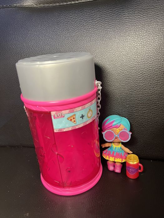 Лол з капсулою лялька Lol