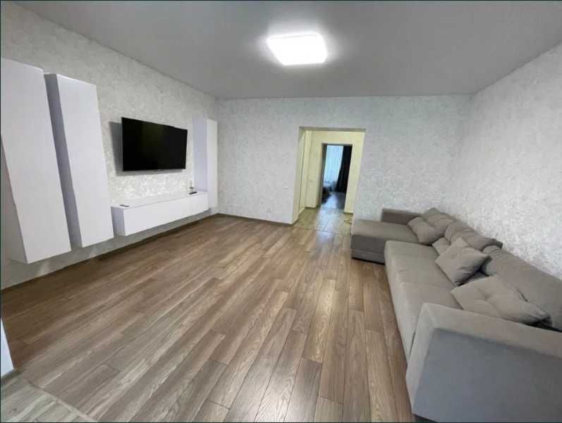 Оренда 2к в новобудові