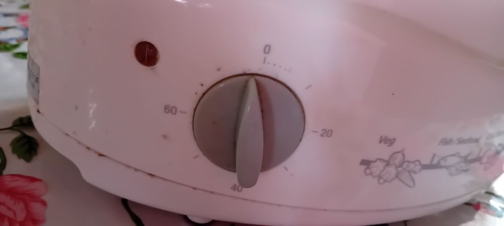 Maquina para cozer a vapor com 4 andares