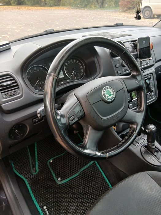 Продам автомобіль Шкода Румстер 2011.р  1.2 бензин,в хорошому стані.!!
