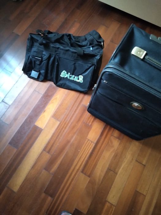 Sacos novos com bolsas