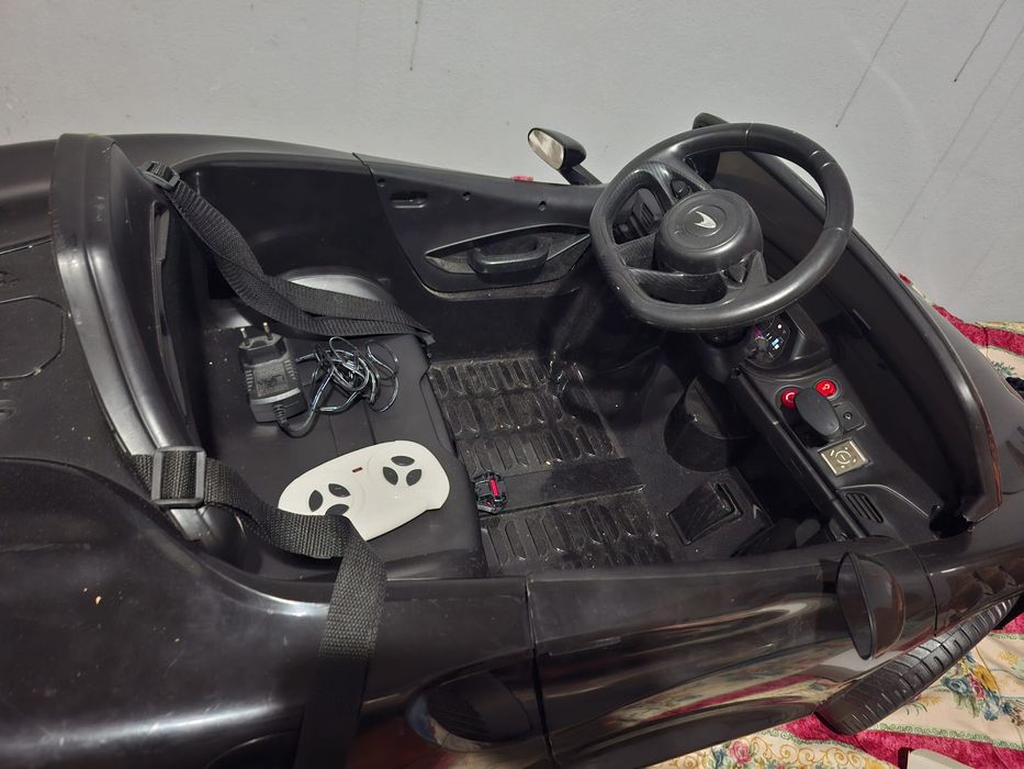 Carro elétrico para criança