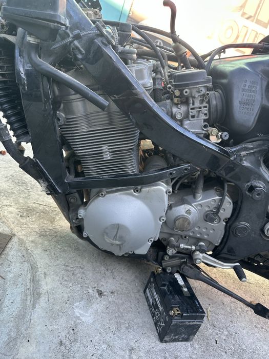 Мотор Suzuki Katana 750 в отличном состоянии остальные детали в продаж