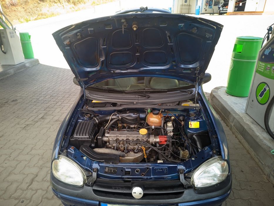 Carro Opel Corsa