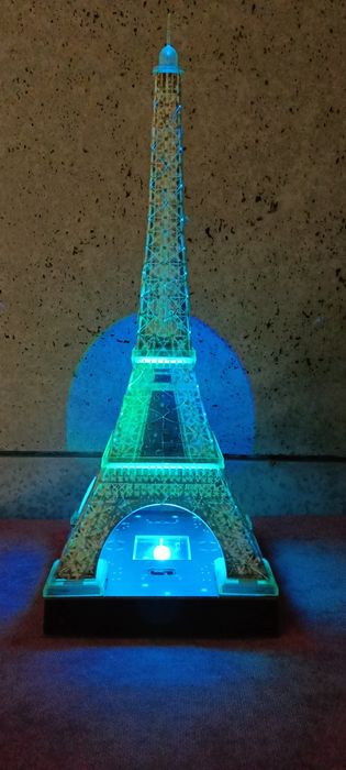 Puzzle 3D LED wieża Eiffla