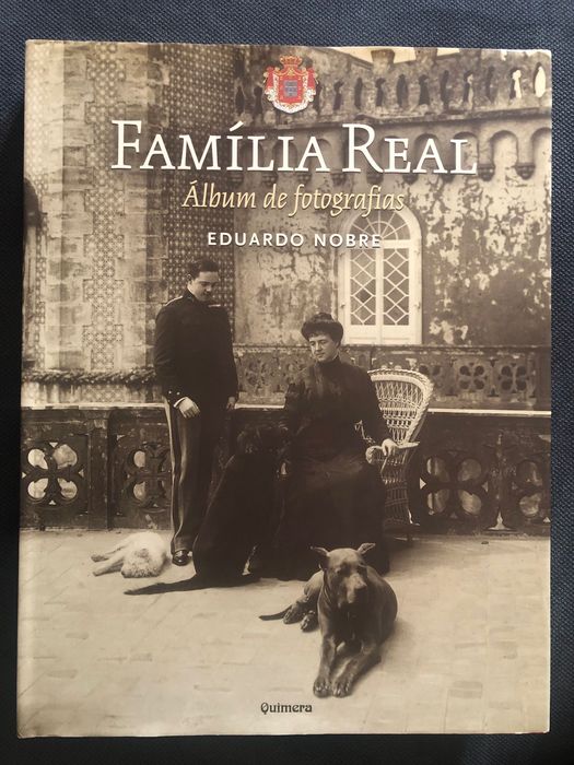 D. Manuel II (1889/1932) O Rei e o Homem / Família Real Álbum de Fotografias