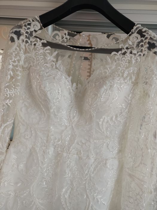 Вишукане весільне плаття