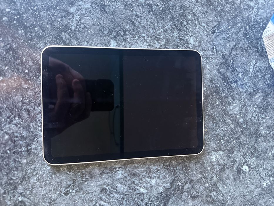 Продаж IPad 6 mini wifi