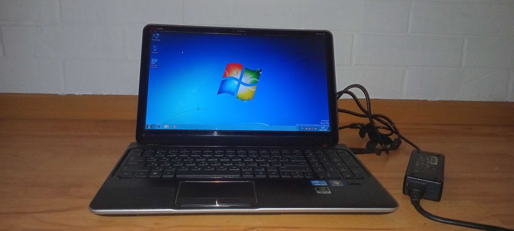 Игровой HP Pavilion dv6 / intel i7. 4 ядра / GeForce 2 GB + intel HD.