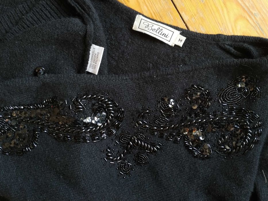 sweter haftow  koralik ,, Bellini " - lamwoole -  weł jagnięca   R.40