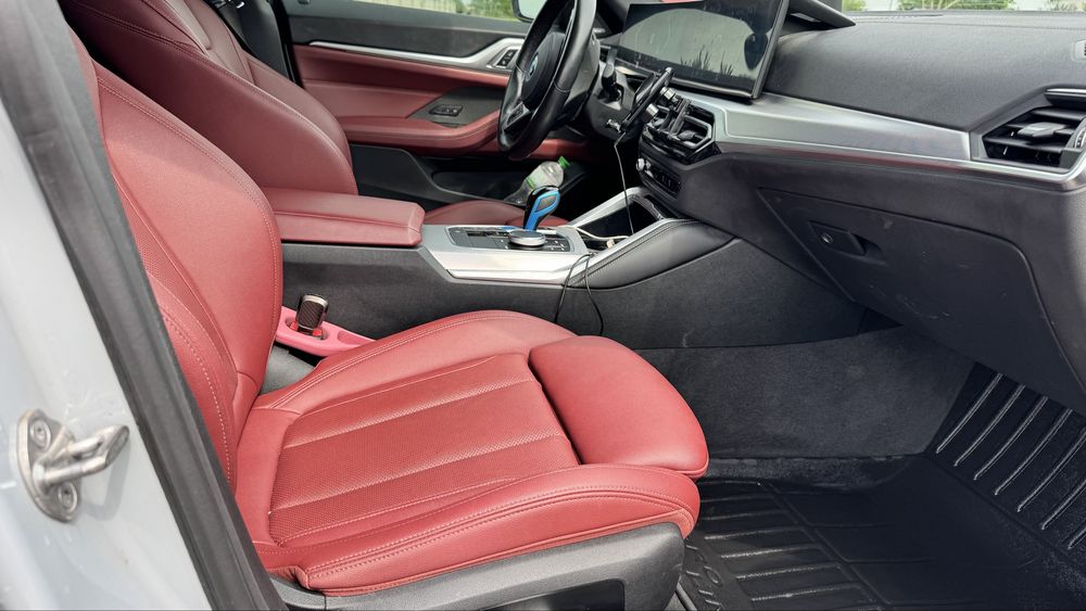 продам bmw i4 edrive40
