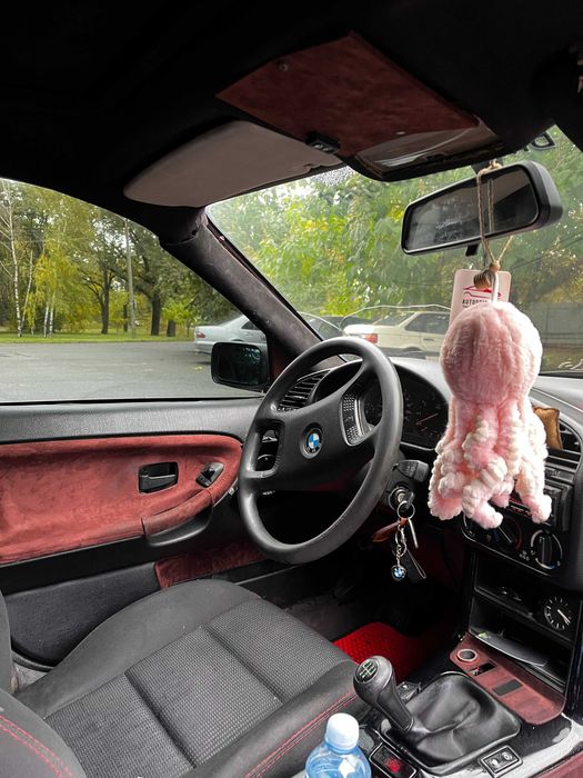 BMW E36, I318.