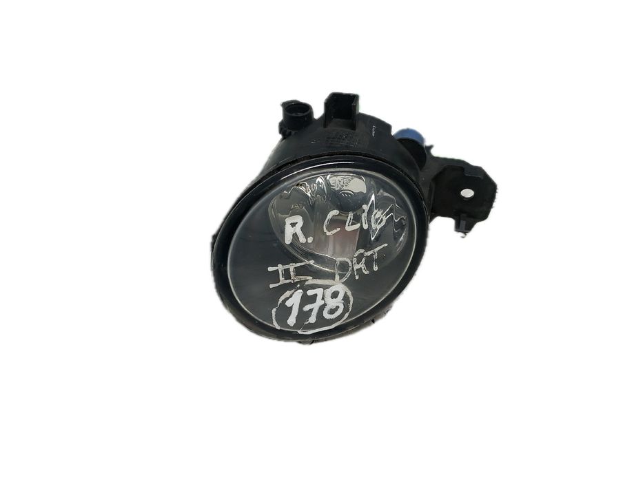 Farol nevoeiro frente direito RENAULT Clio II (BB0/1/2_, CB0/1/2_)