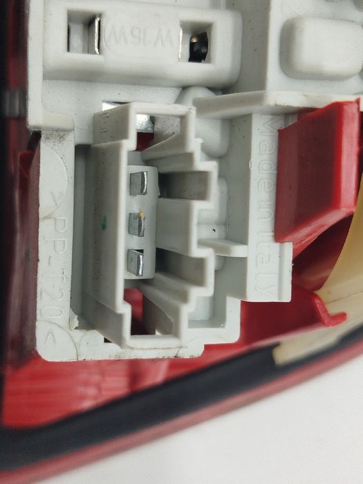 Farolim da Mala Direito - AUDI A3 Sportback (8PA) | 04 - 15