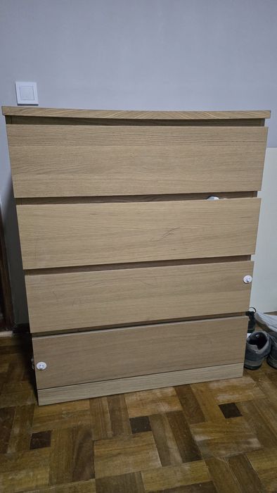 Cômoda 4 gavetas