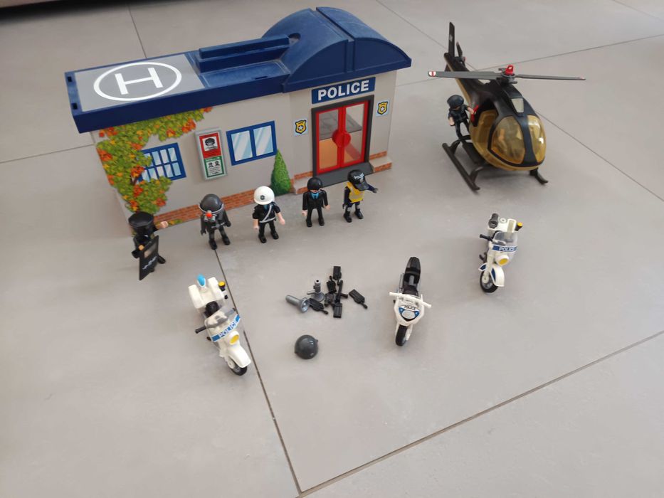 Playmobil- policia, bombeiros e camião