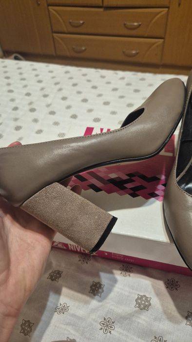 Шкіряні туфлі жіночі від Nivelle