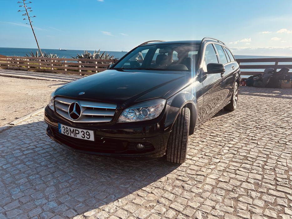 Carrinha Mercedes C200