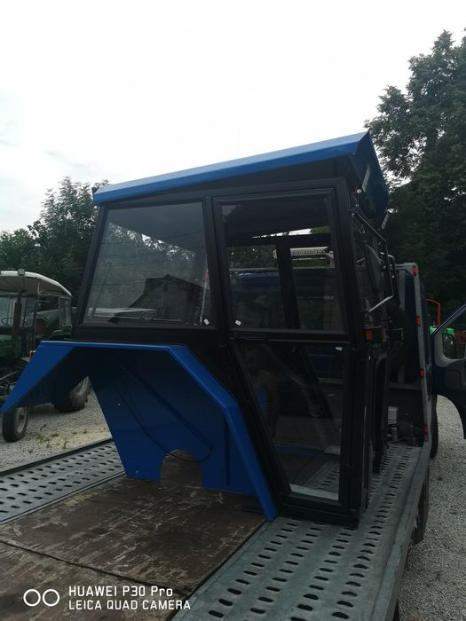 kabina ciągnikowa c360 C330 maski błotniki Transport