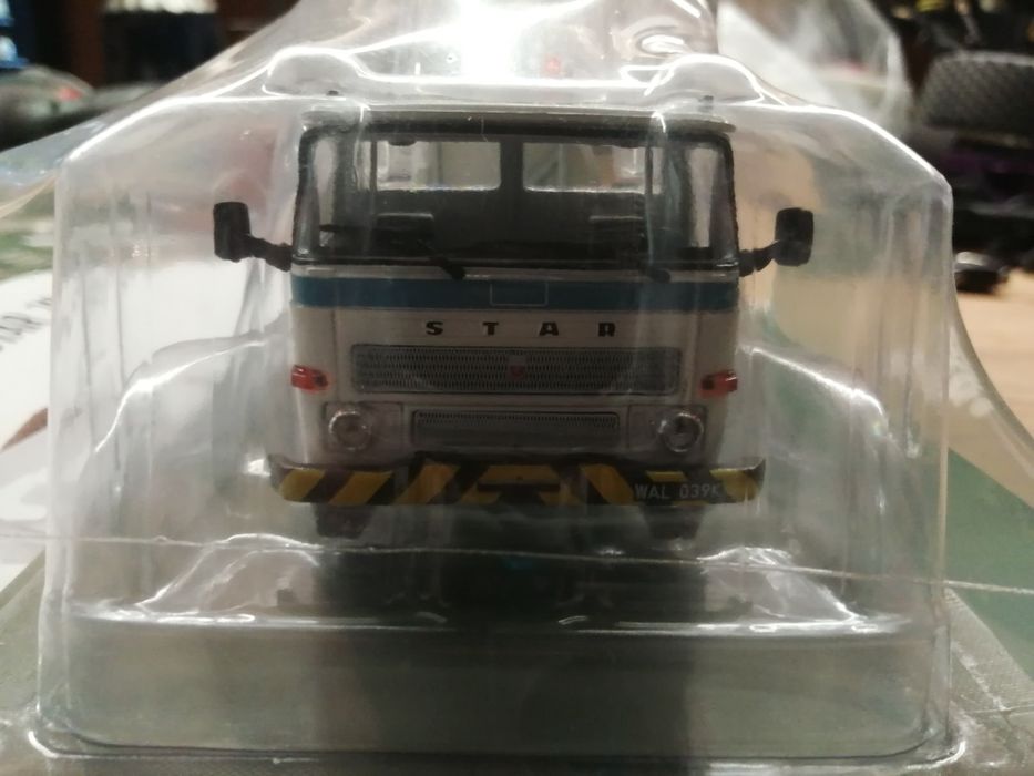 Kultowe ciężarówki auta PRL Star 28 sw-21 WUKO  skala1/43