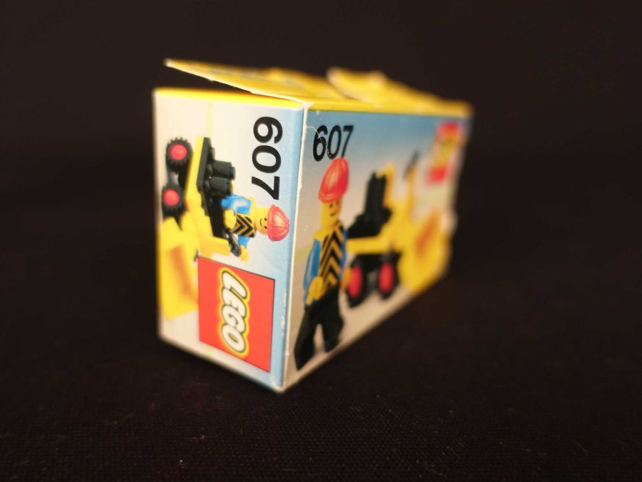 Lego 607 Mini Loader