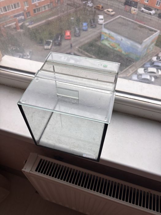 Тераріум скляний  квадратний 20*20*