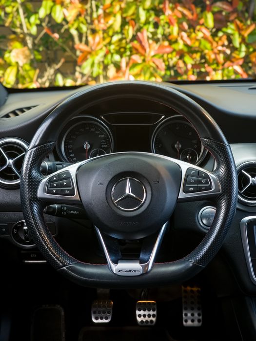 Mercedes-Benz CLA 200 d Shooting Brake AMG