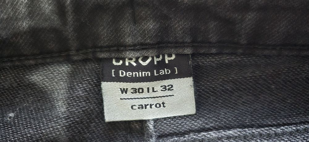 Męskie spodnie jeansowe Cropp 30/32