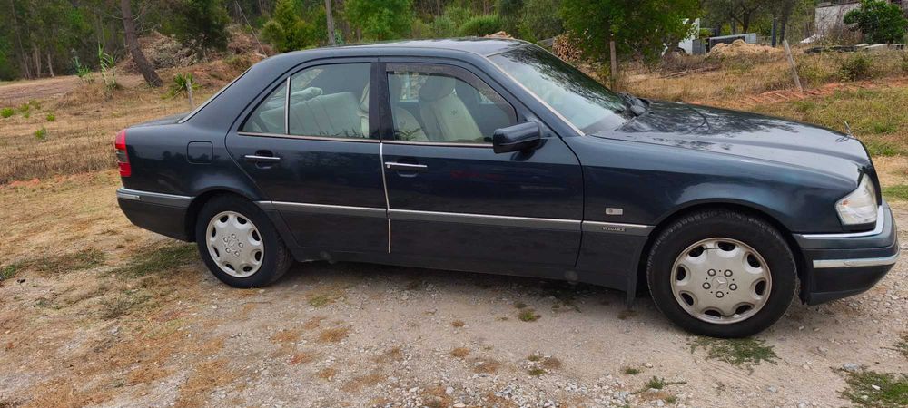 Mercedes C220 D Elegance - W202