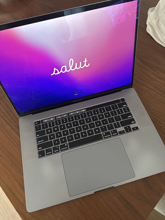 Macbook Pro 2019 16 polegadas