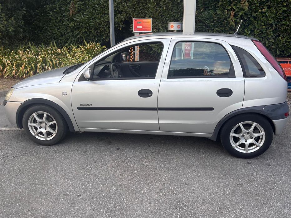 Carro Opel corsa  1.2