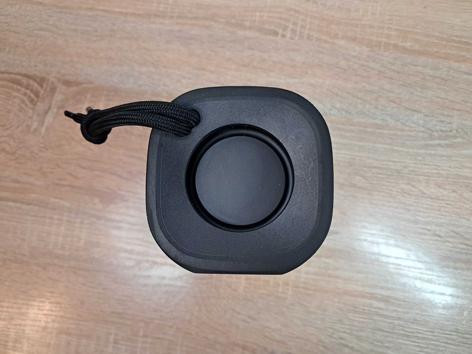 Блютуз колонка SONY ULT Field 1