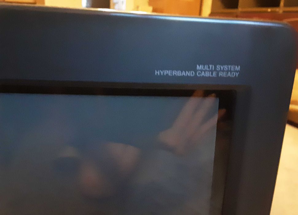 Телевизор цветной SONY TRINITRON KV G21M2 рабочий
