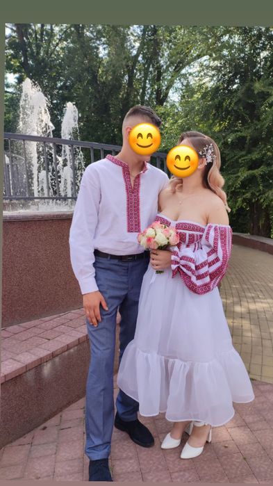 Весільна сукня