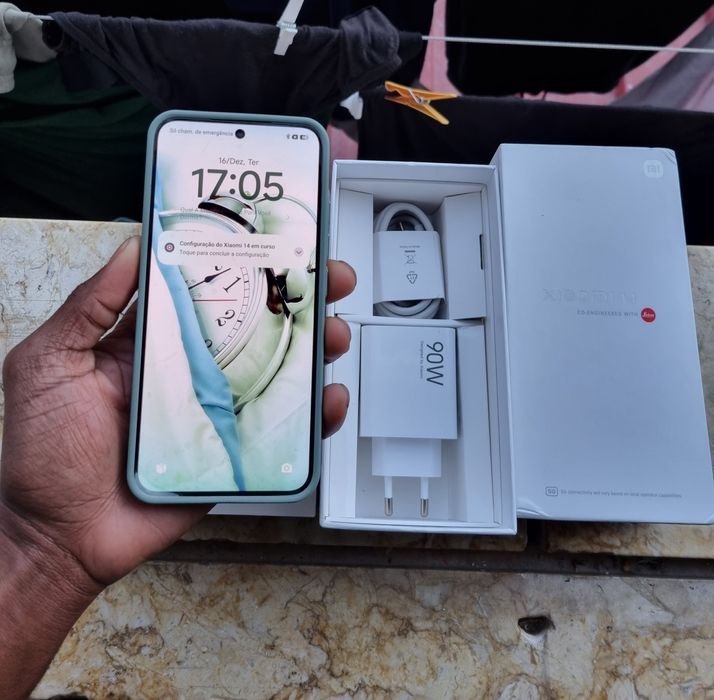 Máquina xiaomi 14 impecável, 512G  versão global, tem factura e capas