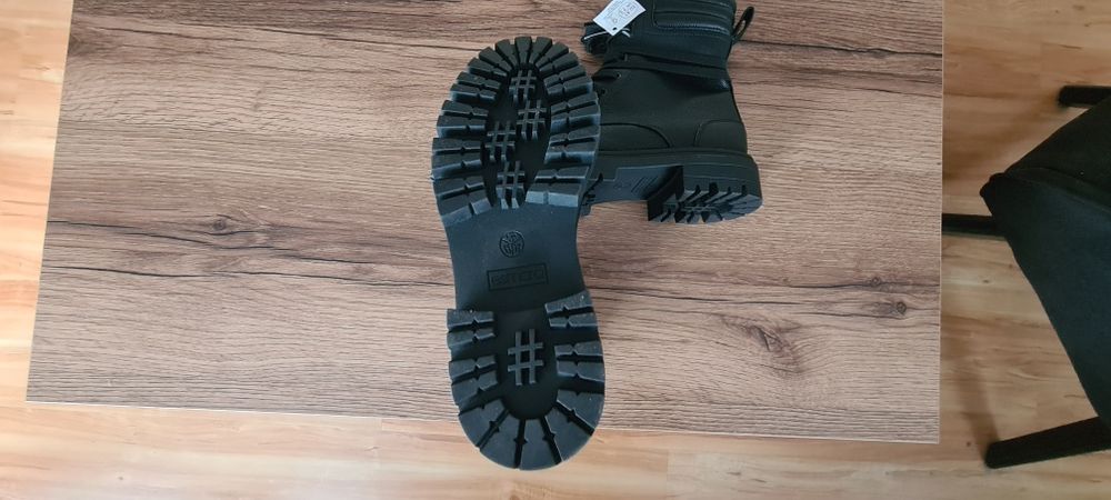 Buty Botki Esmara Damskie ocieplane rozmiar 41