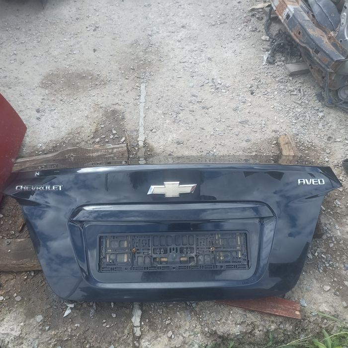 Кришка багажника Шевроле авео т300 Chevrolet Aveo