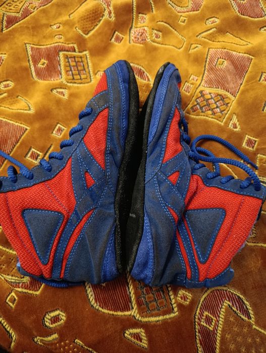 Продам самбетки STELS р.38