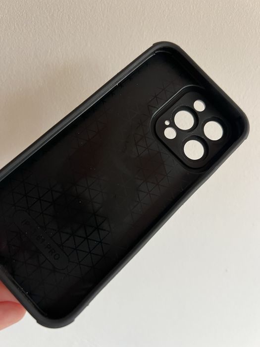 Чорно-білий чохол на iphone 13pro / чехол черно-белый
