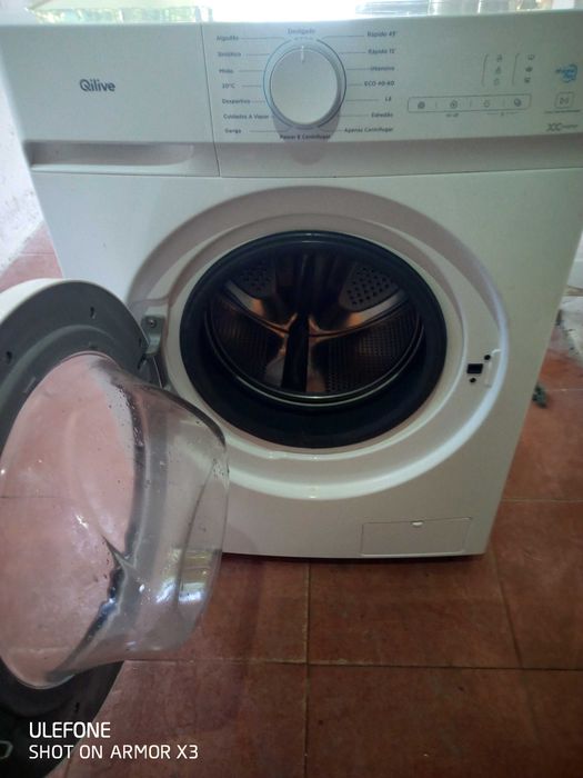 Maquina de lavar roupa Qilive nova