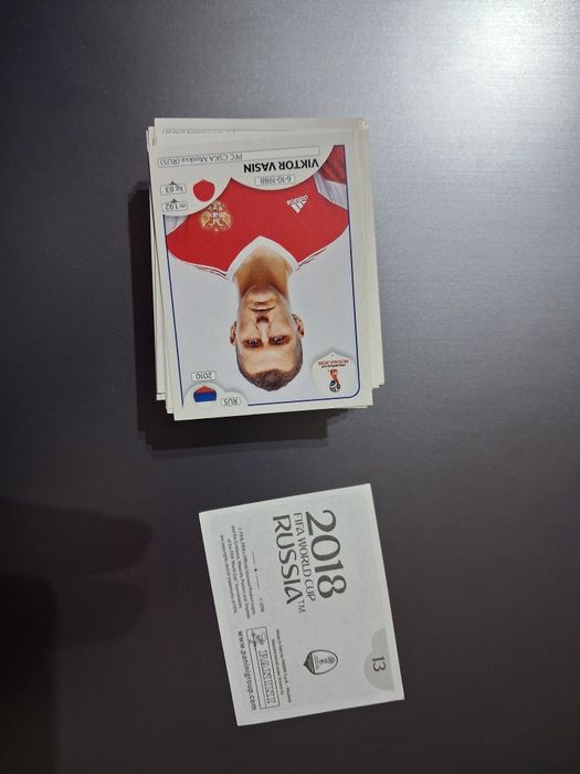 Varios cromos de colecoes