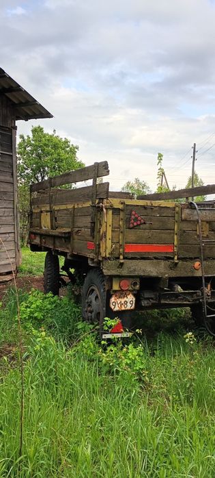 Причіп автомобільний