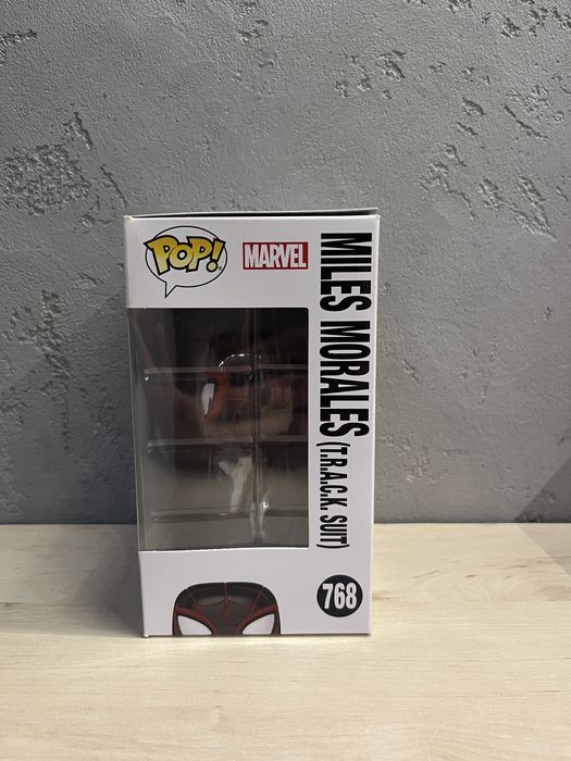 FUNKO POP SPIDER-MAN 768 Miles Morales (T.R.A.C.K. Suit)