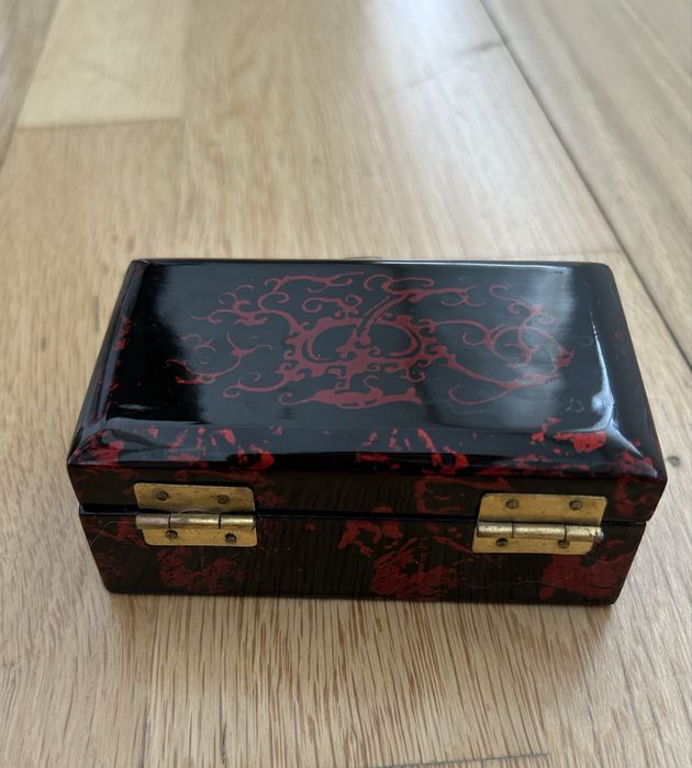 Caixa em laca - caixa jóias