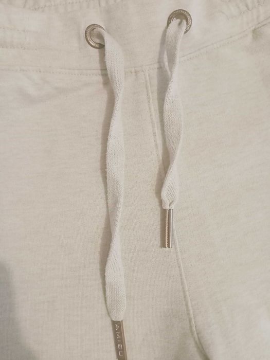 Спортивні штани бежеві